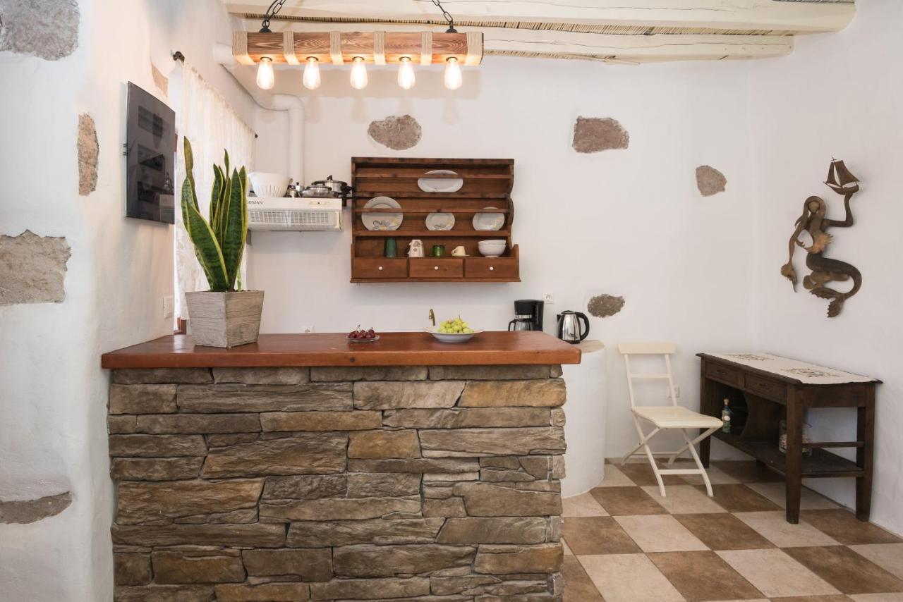 Αlexandra Studio Daire Plaka  Dış mekan fotoğraf